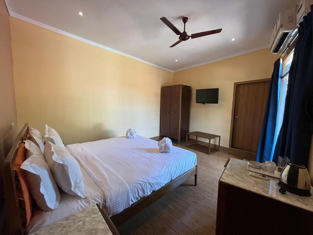 Hotel Rococco Ashvem Mandrem Zewnętrze zdjęcie
