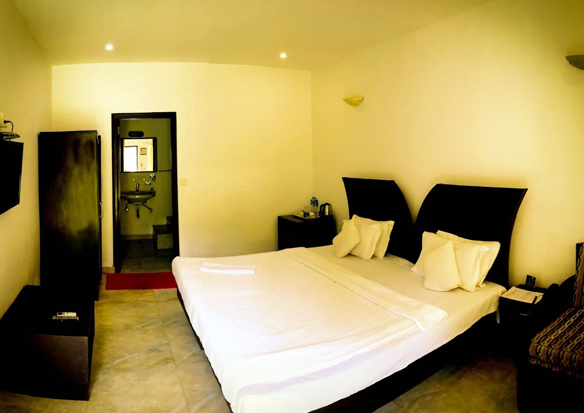 Hotel Rococco Ashvem Mandrem Zewnętrze zdjęcie