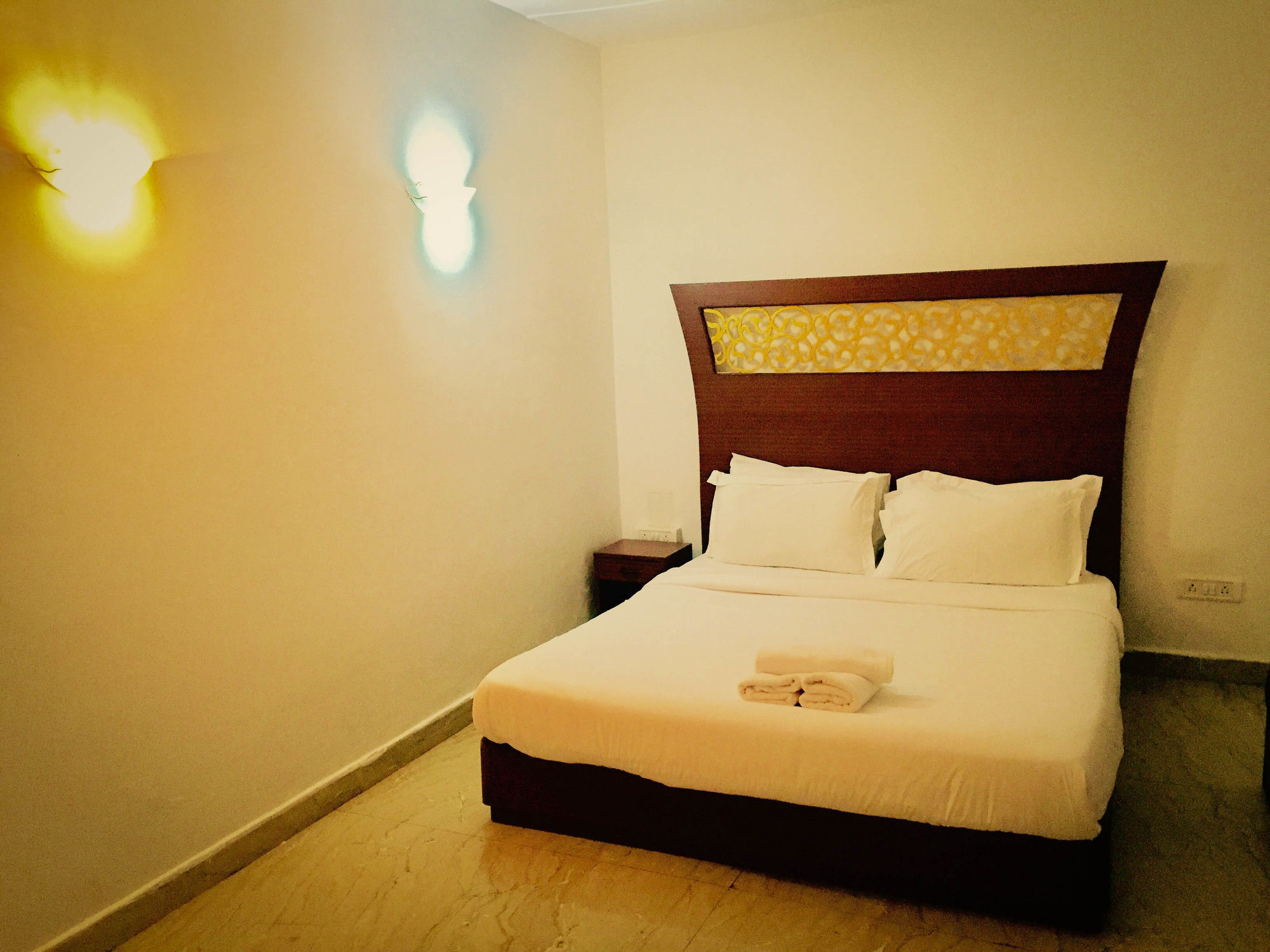 Hotel Rococco Ashvem Mandrem Zewnętrze zdjęcie